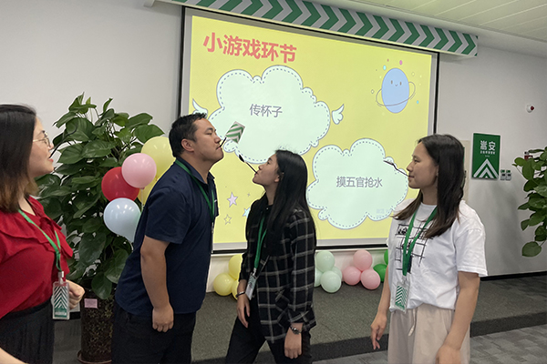 游戏1.jpg