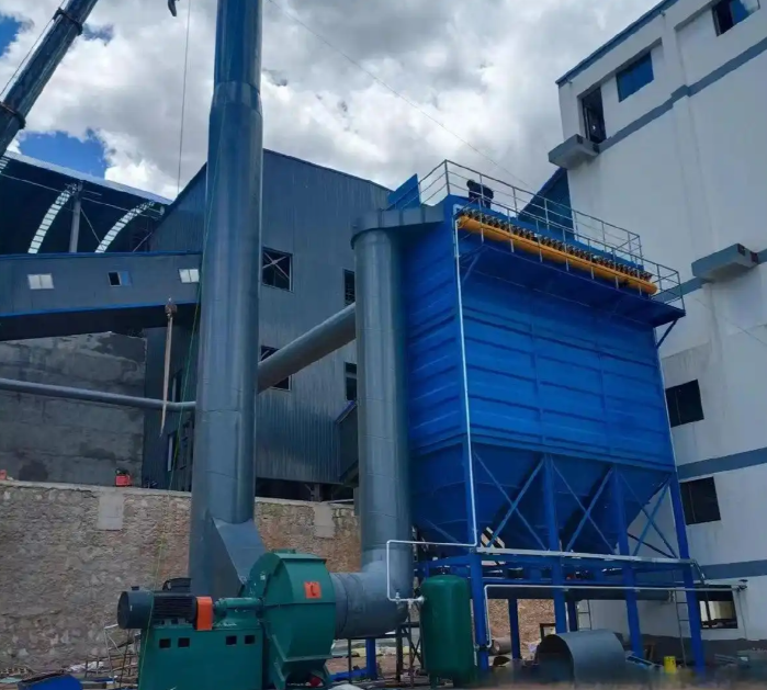 矿山破碎车间除尘设备现场安装图